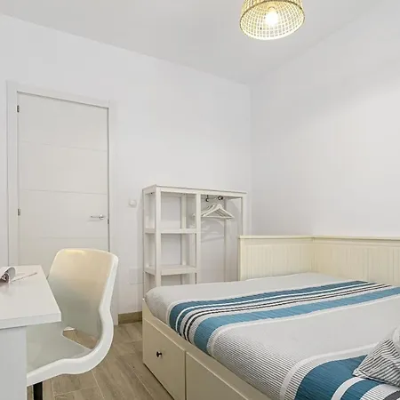 Precioso Con Patio Apartamento Málaga