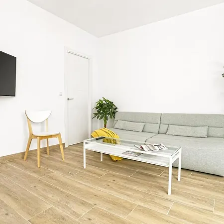 Apartment Precioso Con Patio